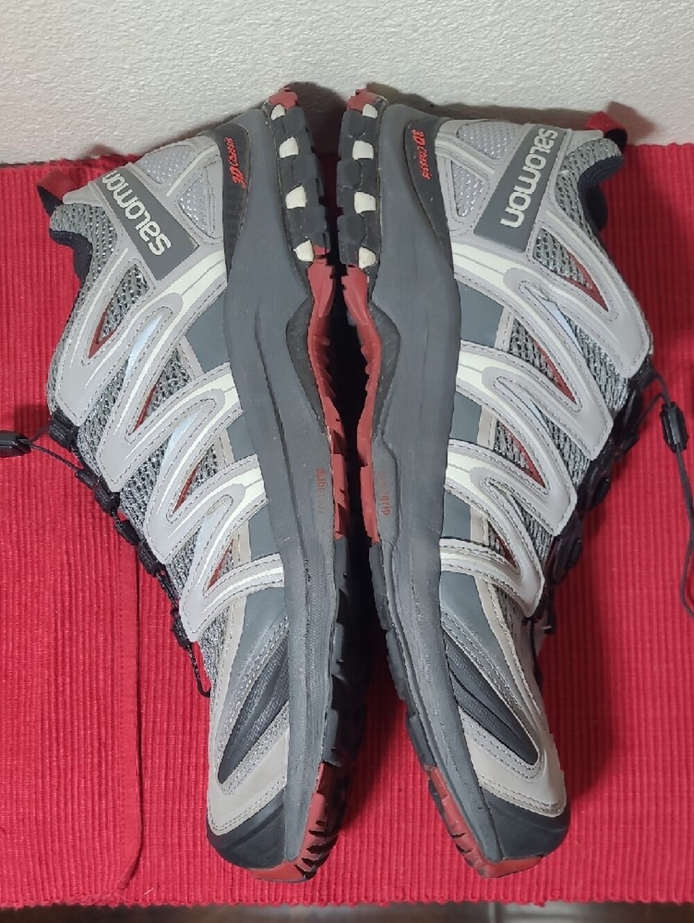 Salomon Gray Trail Shoes with Black and Red Details - Picture 10 of 13